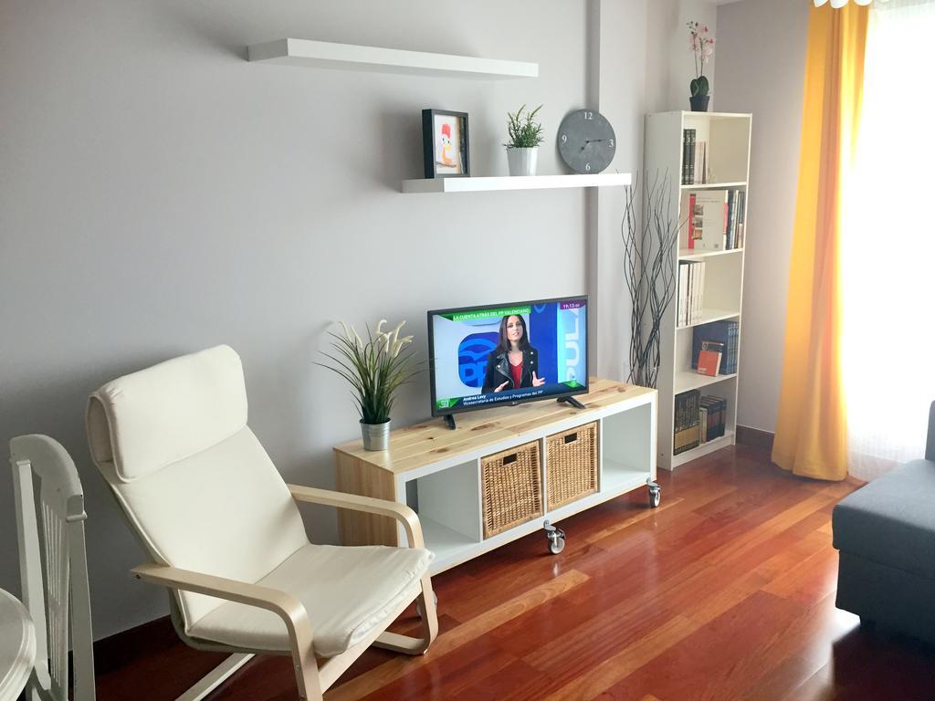 Apartamento Playa Poniente Gijon Exterior photo